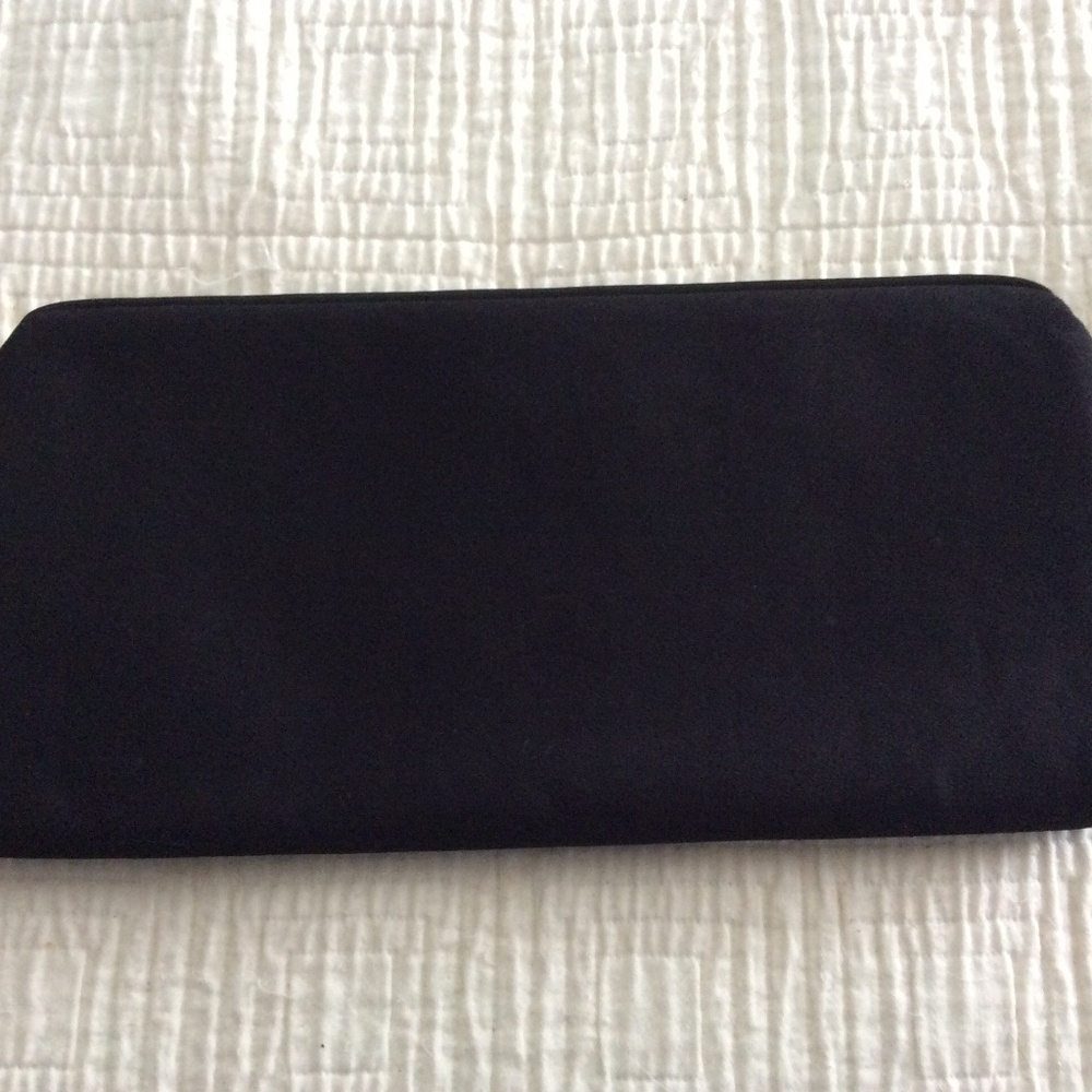 Women’s Black evening clutch